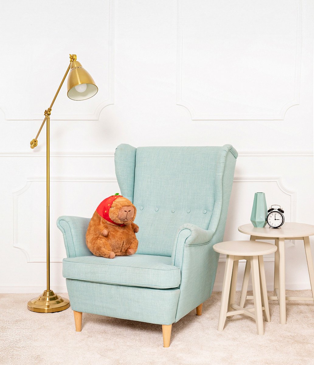 DUŻA KAPIBARA RICK MASKOTKA MIŚ PLUSZAK PRZYTULANKA Z TRUSKAWKĄ - 33cm