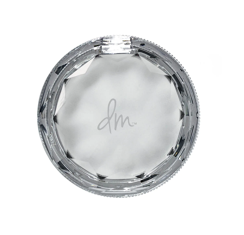 Danessa Myricks Beauty Balm Dew Wet in Clear Lekki, półprzezroczysty balsam rozświetlająco-nawilżający