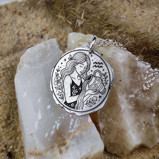Znak zodiaku WODNIK - moneta na szczęście