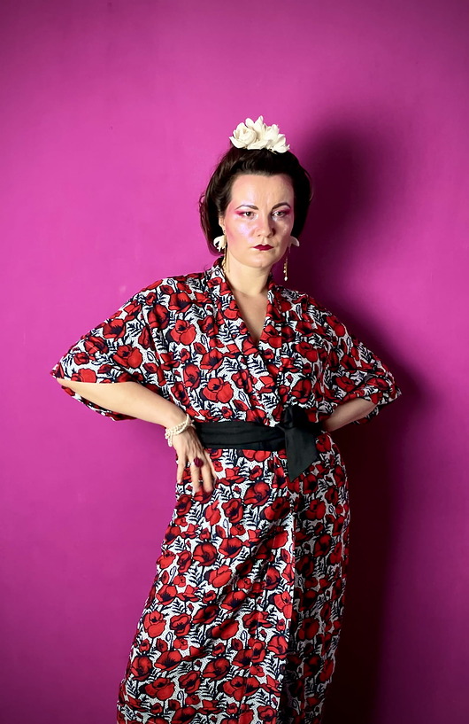KIMONO czerwone / szlafrok ślubny/ sukienka, autorski wzór maki 100% wiskoza