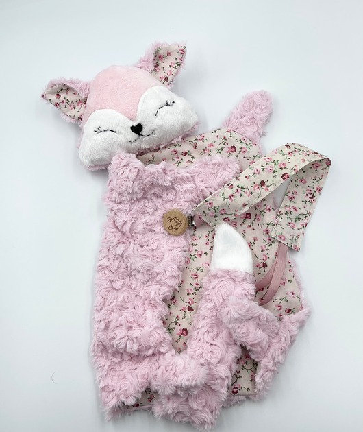 Przytulanka Lis dla niemowląt z zawieszką do smoczka