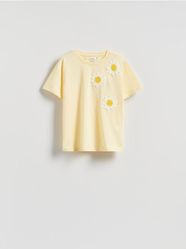 Reserved - T-shirt z szydełkowaną aplikacją - jasnożółty