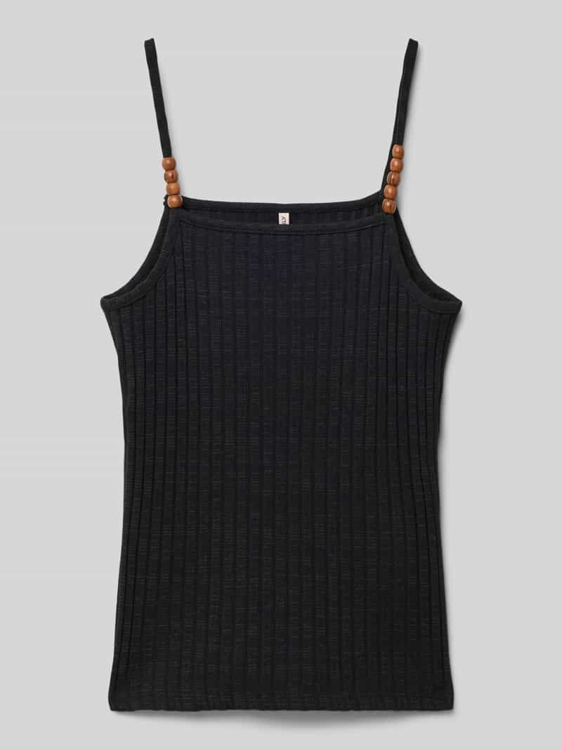 Top o kroju slim fit z cienkimi ramiączkami model ‘MILANA’