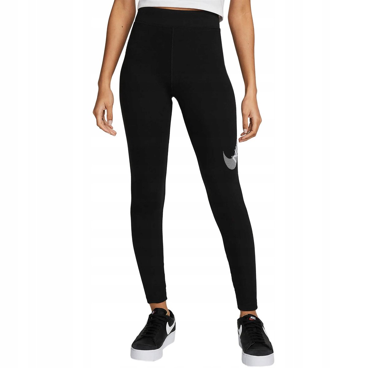 Damskie legginsy Sportowe wysoki stan Nike czarne Swoosh DR5617-010 r. S