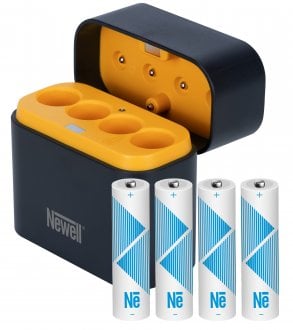 Newell Ładowarkado akumulatorów Li-ion + 4 akumulatory AA 2200 mAh