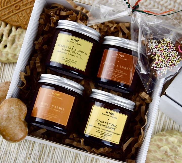 ZESTAW PREZENTOWY - Świece sojowe zapachowe 4x60 ml. HAND MADE Szarlotka z lodami waniliowymi, Piernik z lukrem, Ciasteczko korzenne, Słony karmel