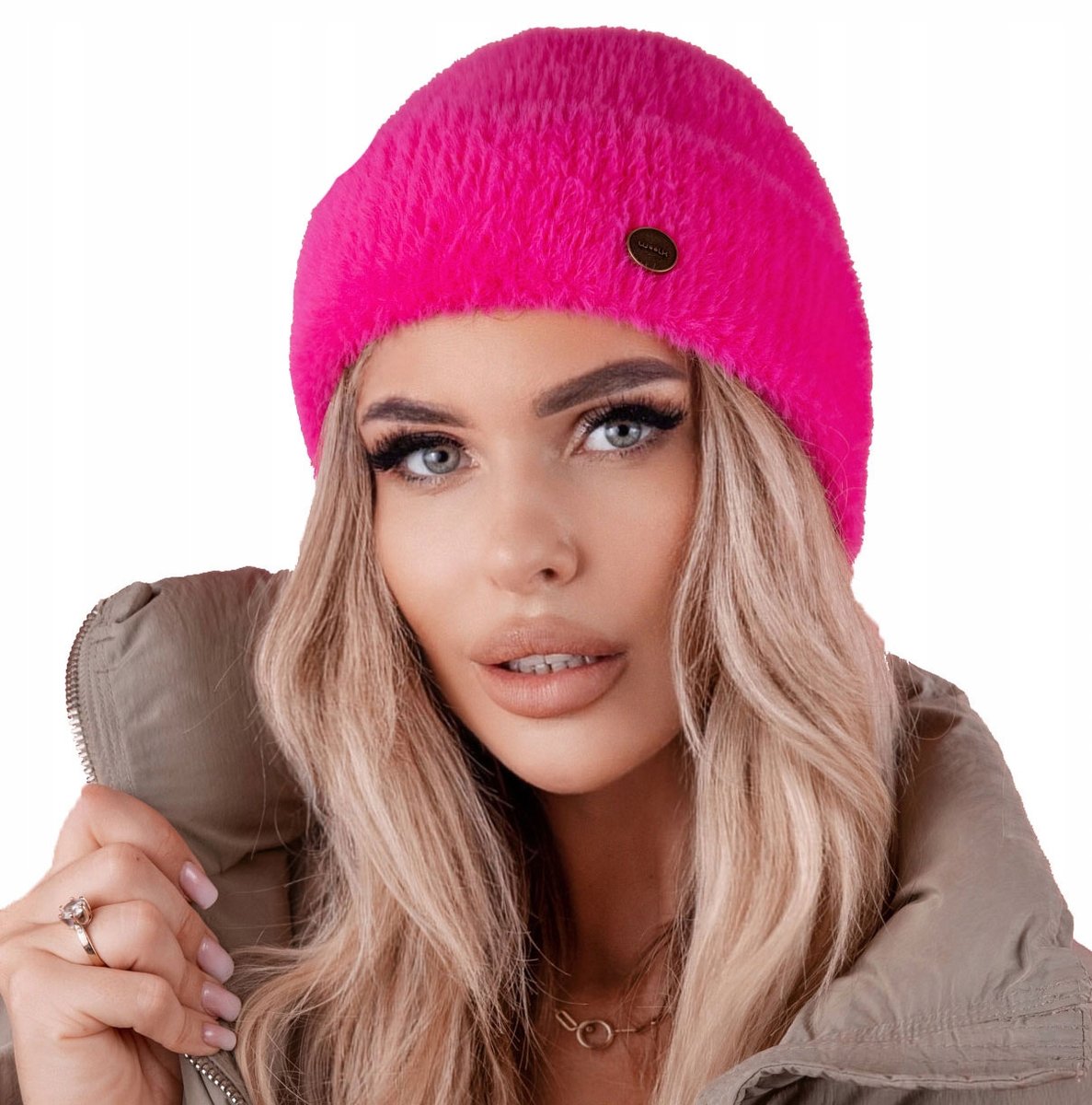 Zimowa Czapka Damska Dziana Ciepła Miękka Woolk Rosa