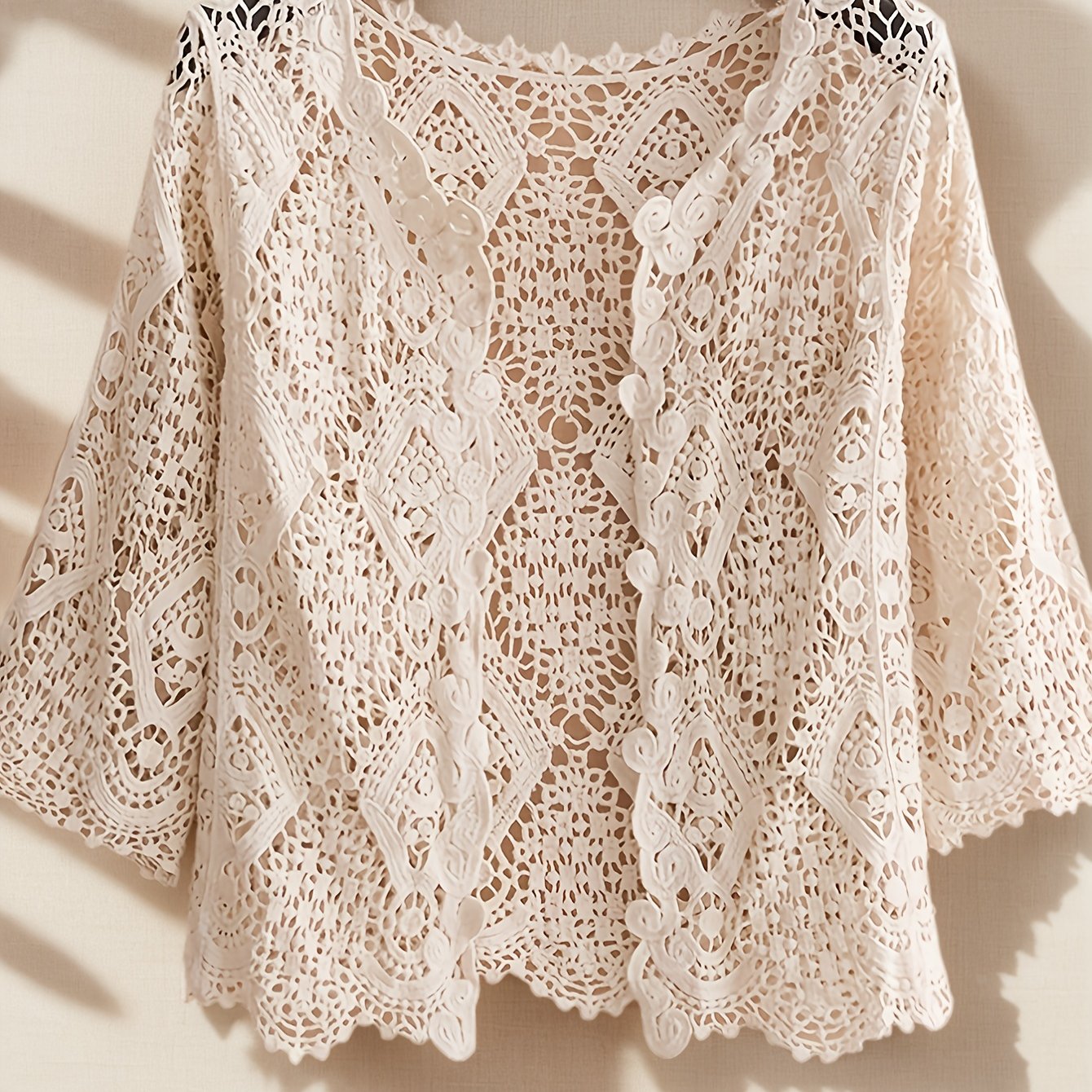 TEMU Bohemijski casualowy kardigan w etnicznym stylu z pięciopunktowymi rękawami i ażurową dekoracją