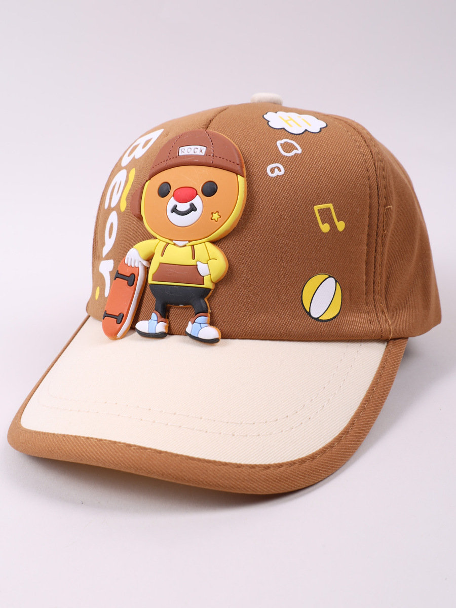 Czapka z daszkiem miś na deskorolce Yoclub, r. 50/54