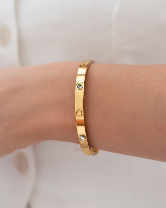 Złota sztywna bransoletka z cyrkoniami i serduszkami Paraiso Luvienna