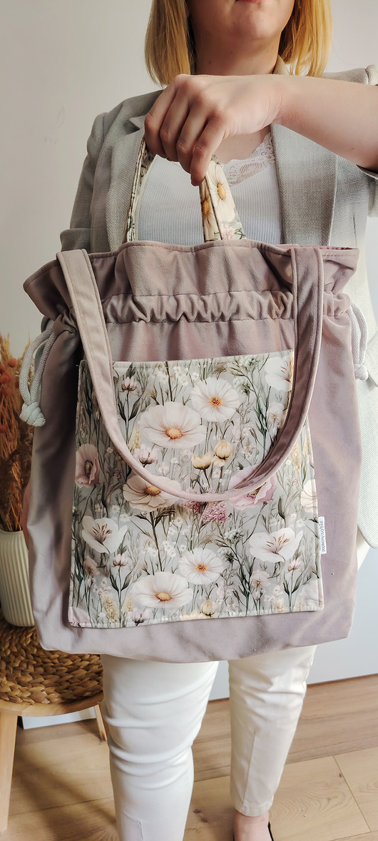 Shopperka z kieszonką w kwiaty