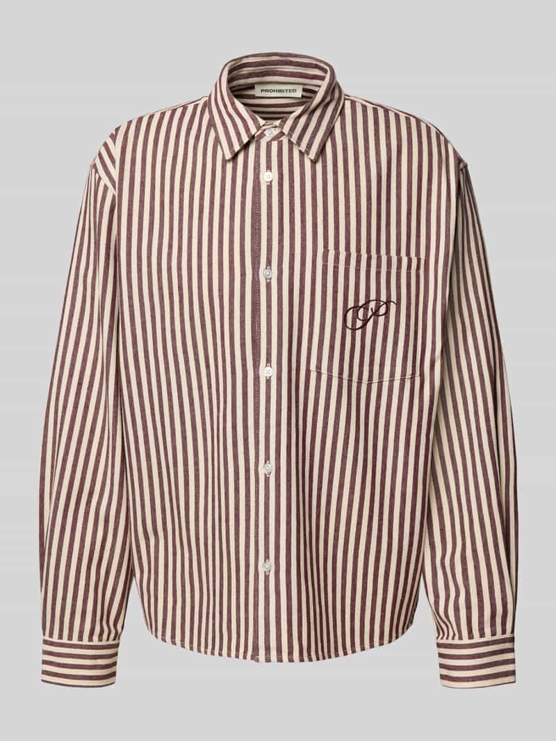 Koszula casualowa o kroju regular fit z kieszenią na piersi