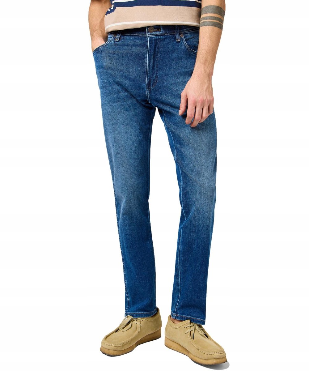 Jeansy Wrangler River 112362414 Outlaw W 33 / L 32