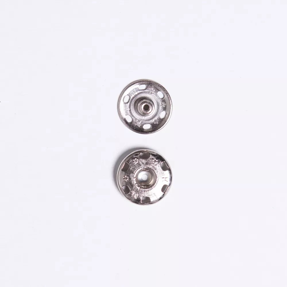 Zatrzaski metalowe 18mm do przyszycia nikiel