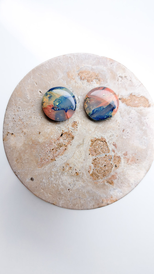 Kolorowe okrągłe kolczyki sztyfty