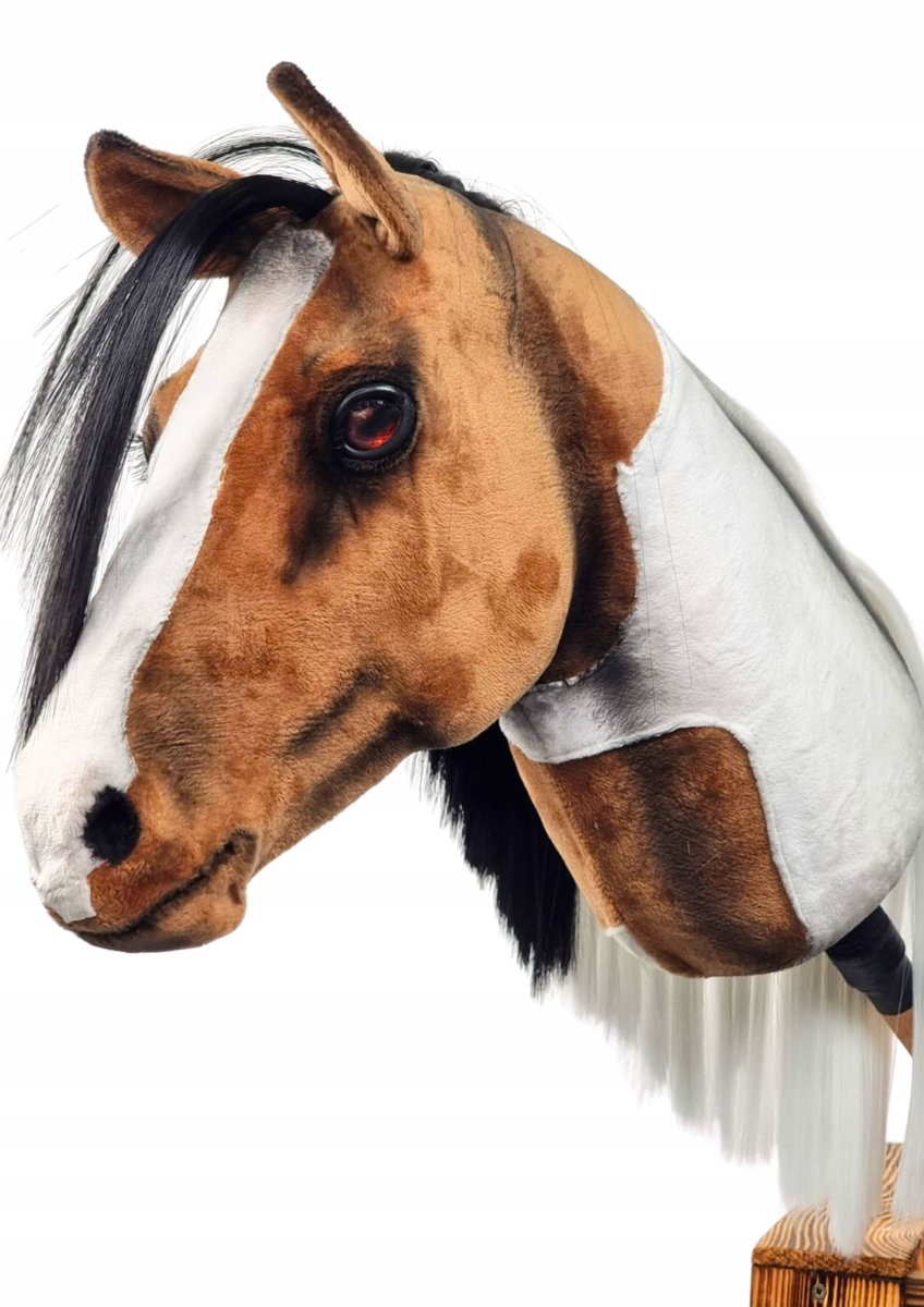 REALISTYCZNY HOBBY HORSE – GNIADOSROKATY / CZARNO-BIAŁA GRZYWA / ŁATKI A3