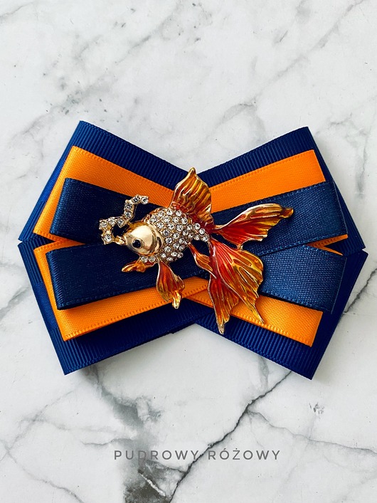 Brosza ze Złotą Rybką Na szczęście New