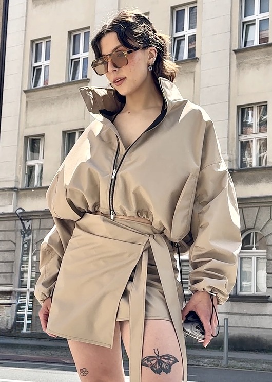 Krótka kurtka bomber collar mocca