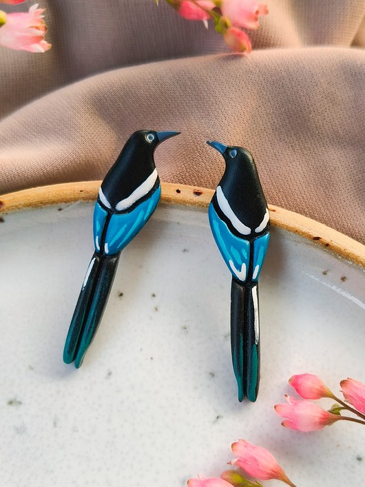 Kolczyki sroki, biżuteria z sroką, lekkie kolczyki z podobizną ptaszka, boho