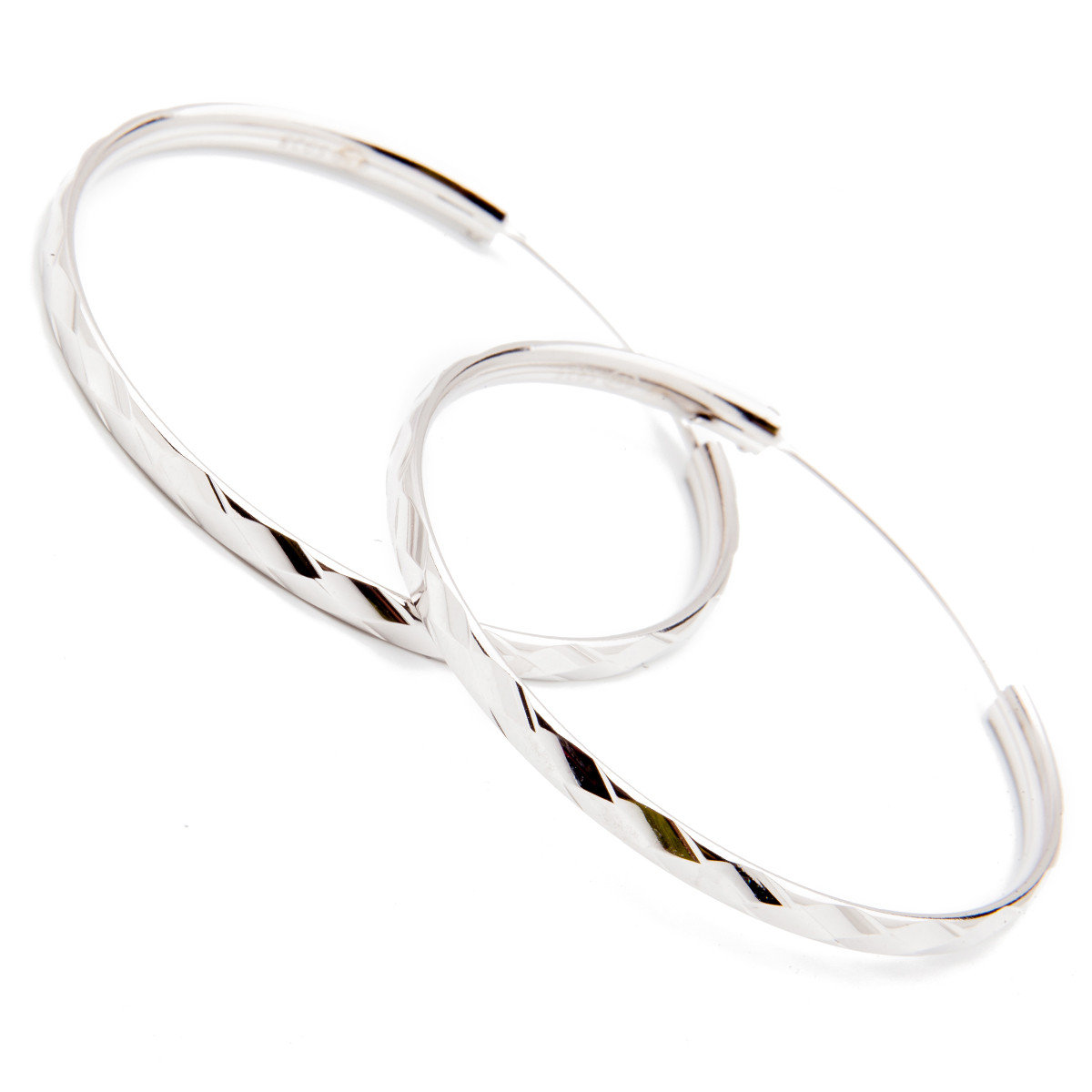 Srebrne kolczyki 925 Zdobione koła 30 mm