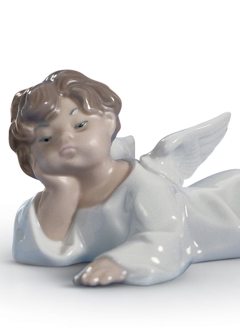 Figurka Anioł leżący 14 cm