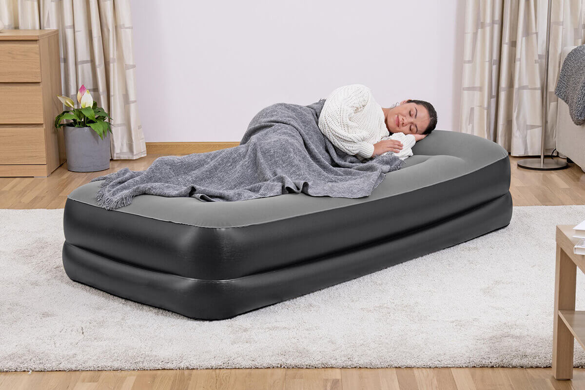 Materac dmuchany do spania jednoosobowy z pompką Bestway 191x97cm