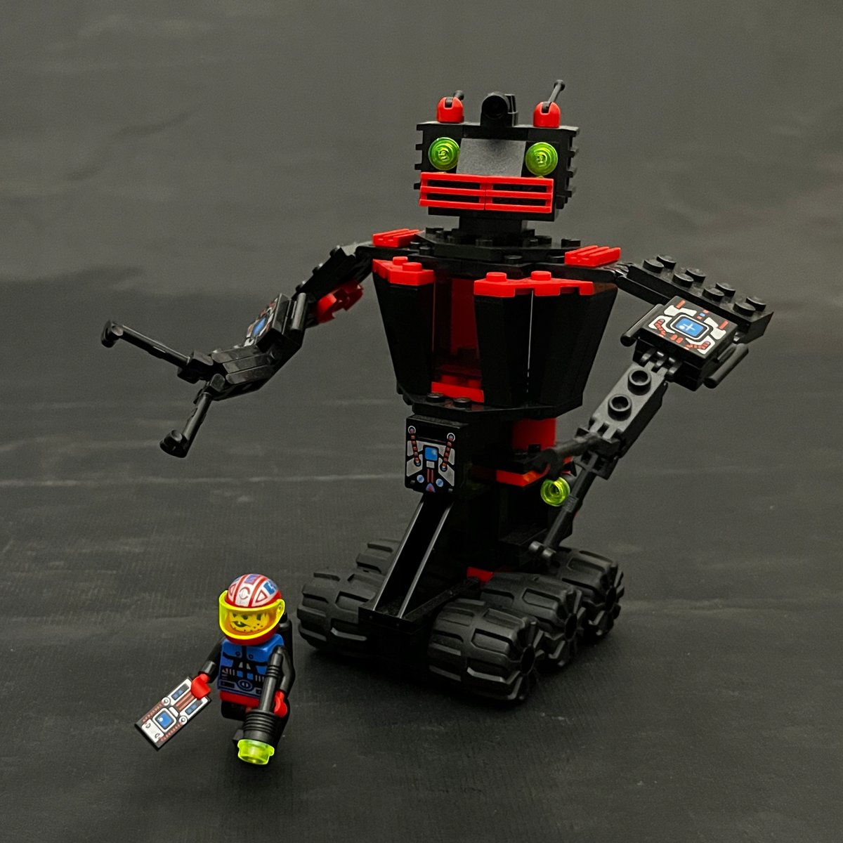 6889 LEGO Kosmiczny robot