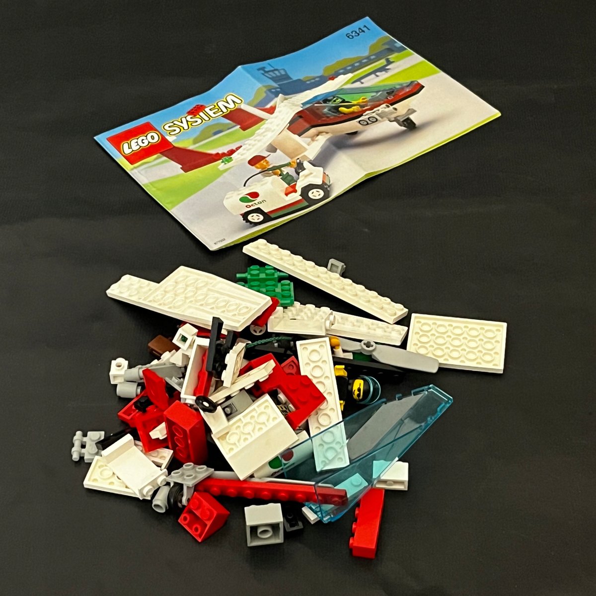 6341 LEGO Samolot patrolowy