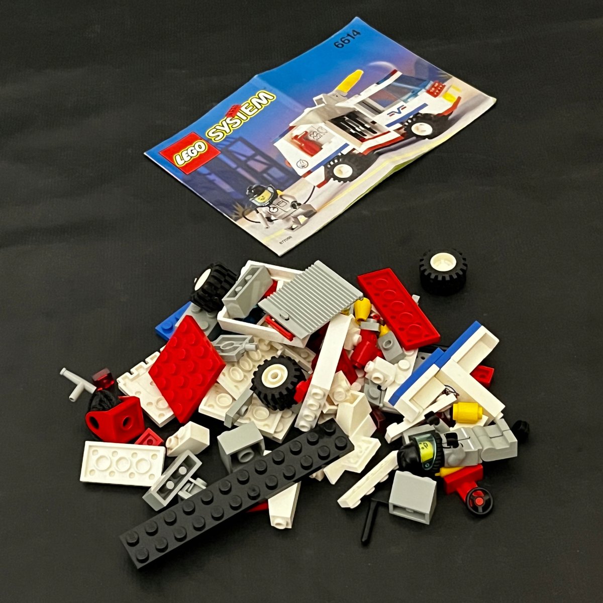 6614 LEGO Brygada ratownicza Portu Kosmicznego