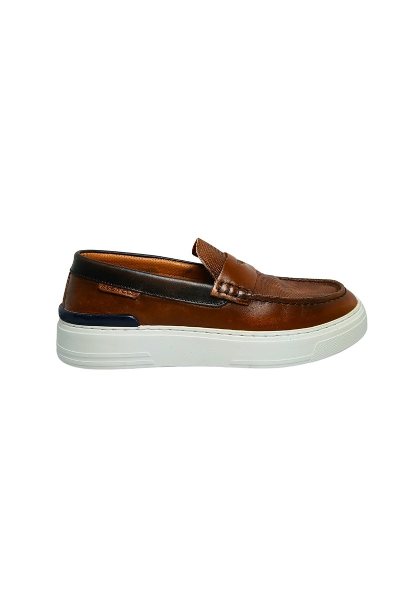 Scarpe Uomo Ambitious Mocassino estivo, realizzato in pelle. Per un look raffinato.