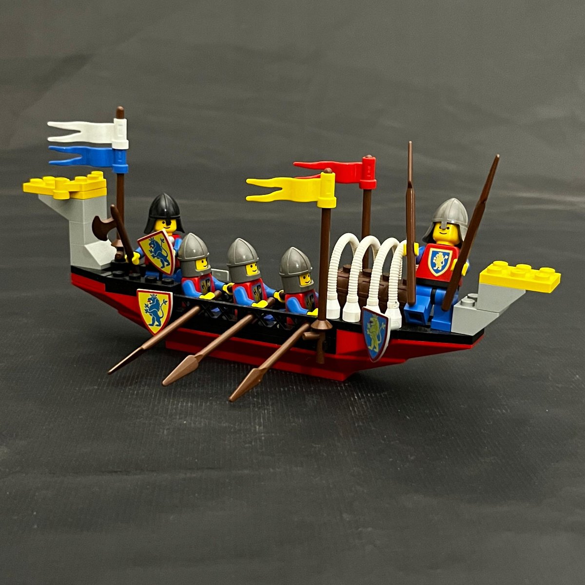 6049 LEGO Statek z rycerzami i skarbem