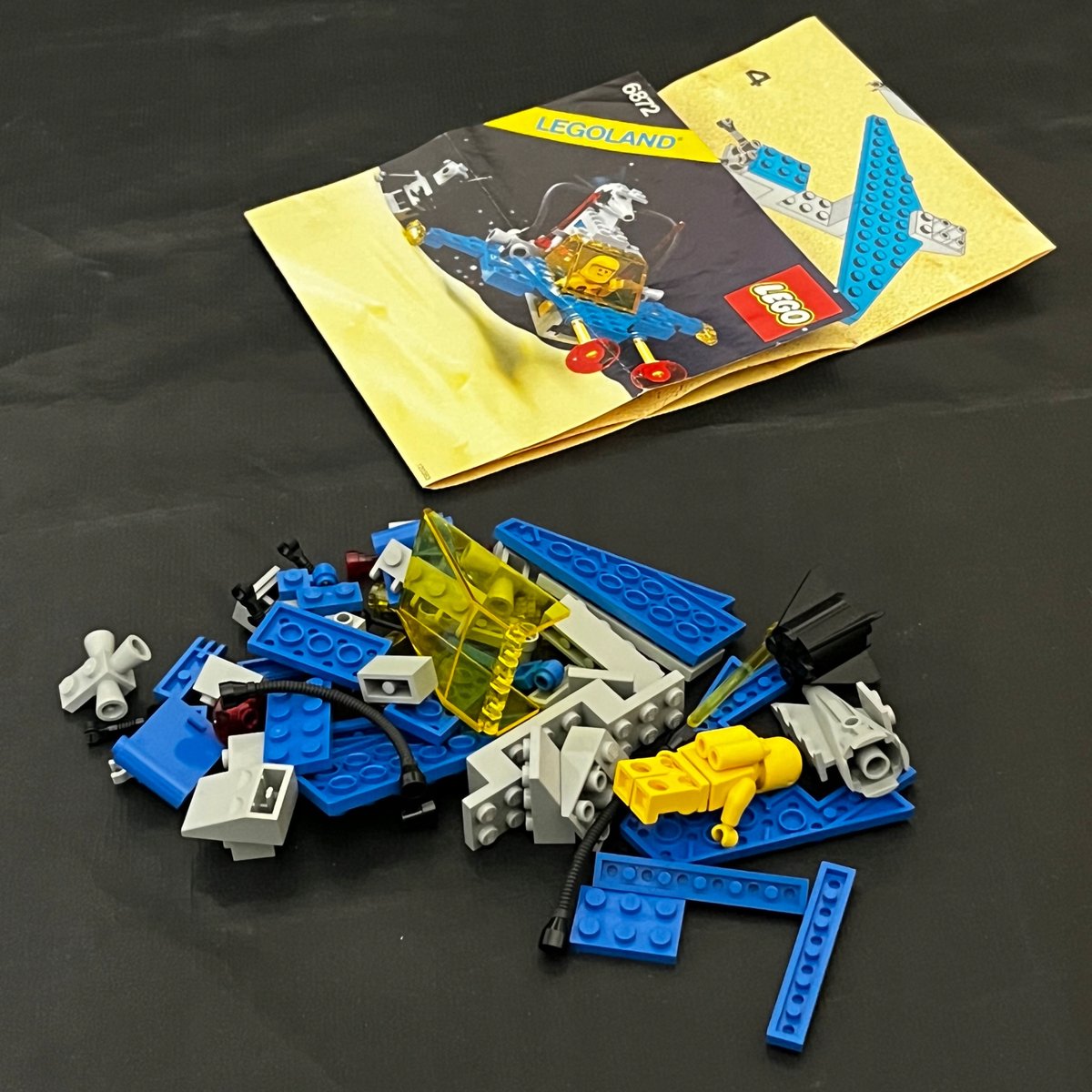 6872 LEGO Księżycowy Statek Patrolowy