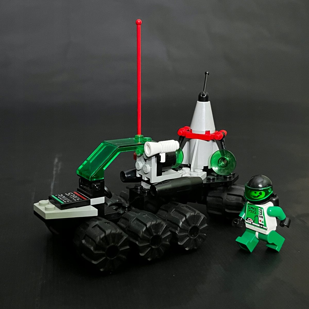 6852 LEGO Pojazd Kosmicznej Policji