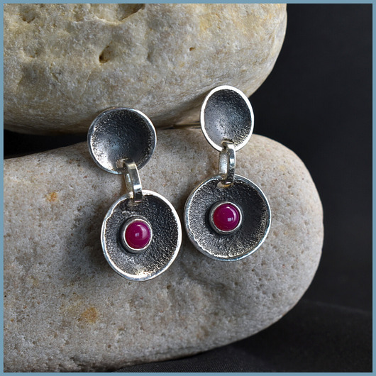 Fuchsia agate