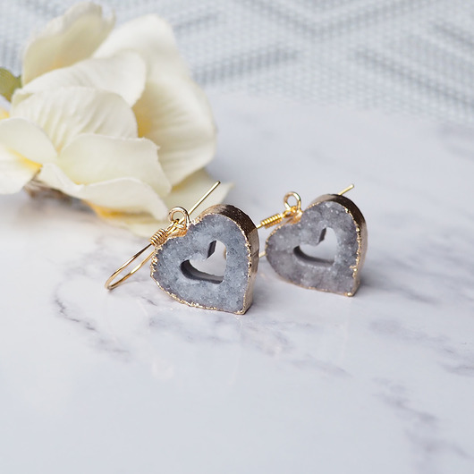 ŚLICZNE KOLCZYKI srebro pozłacane i serca druzy