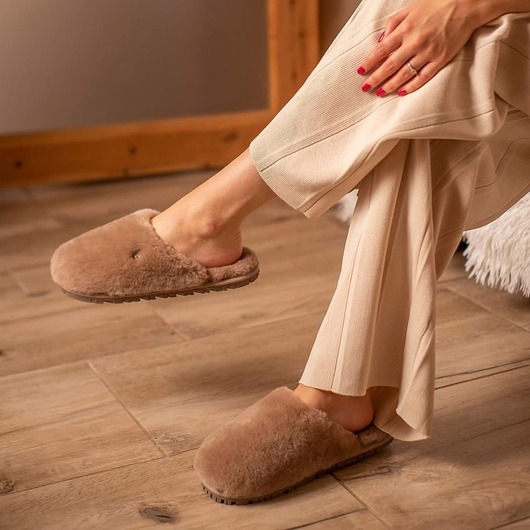 VANUBA futrzane kapcie z naturalnej skóry owczej SHANNON kapcie Beżowe