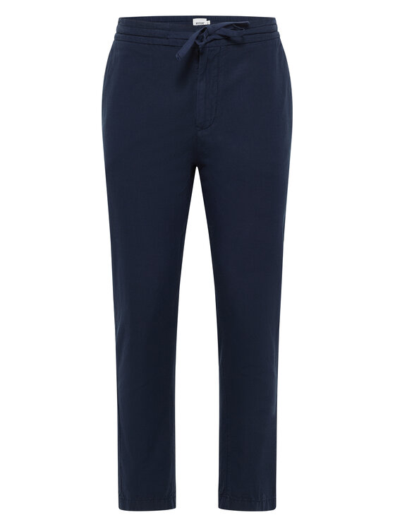 Mustang Chinosy Milano 1016436 Granatowy Tapered Fit