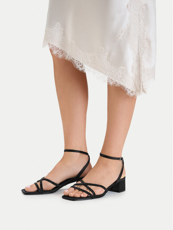 Steve Madden Sandały Gabby SM11003037 Czarny