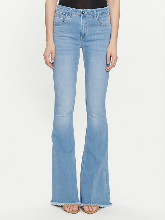 Rinascimento Jeansy CFC0117717003 Niebieski Flare Fit