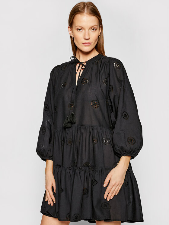 Seafolly Sukienka letnia Embroidery 54155-DR Czarny Regular Fit