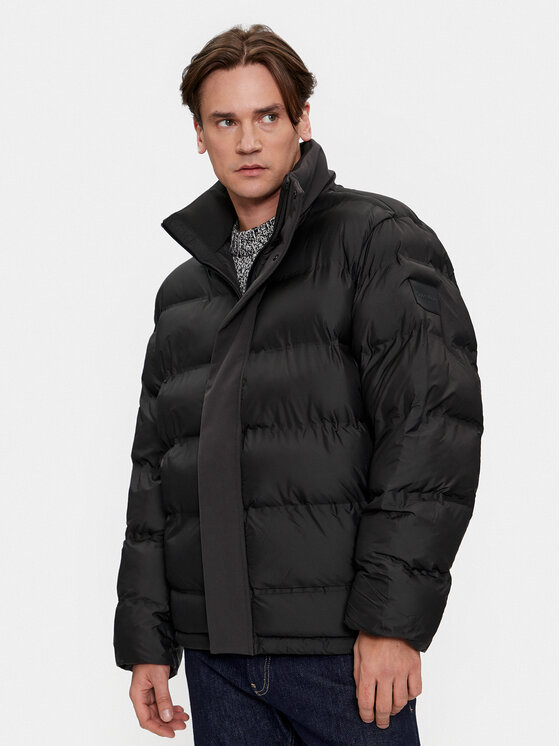 Calvin Klein Kurtka zimowa Mix Media K10K111892 Czarny Regular Fit