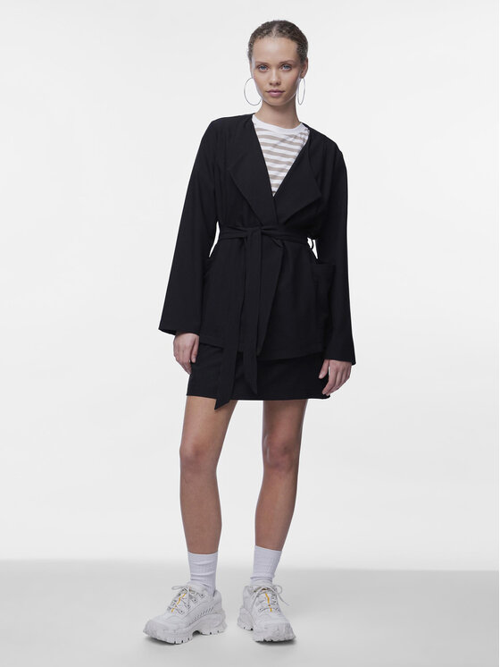 Pieces Marynarka Bosella 17146550 Czarny Regular Fit