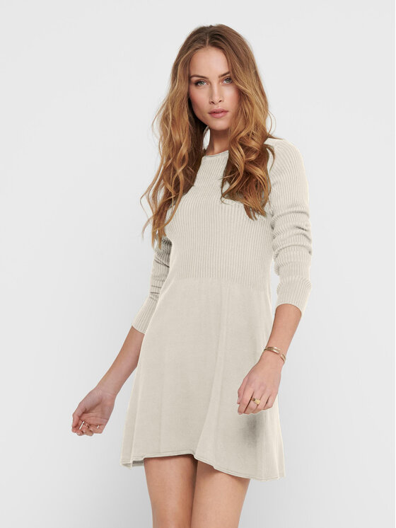 ONLY Sukienka dzianinowa 15185761 Écru Regular Fit