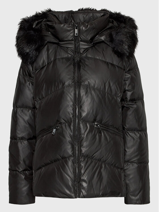 Calvin Klein Curve Kurtka puchowa Essential K20K205143 Czarny Regular Fit