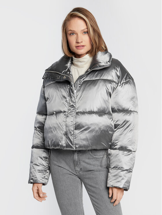 Calvin Klein Kurtka zimowa High Shine Metallic K20K204688 Srebrny Regular Fit