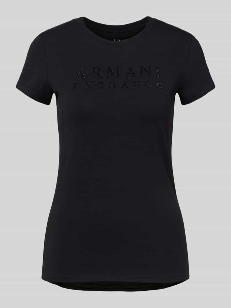 T-shirt z detalem z logo