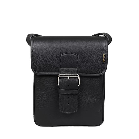 Czarna torebka skórzana listonoszka na ramię Lecture