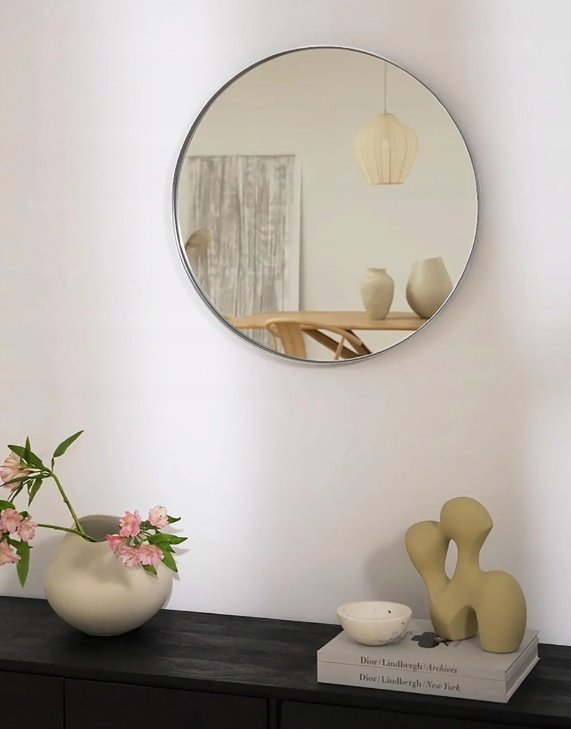 Okrągłe lustro ścienne z metalową ramą Lacie Westwing 72 cm