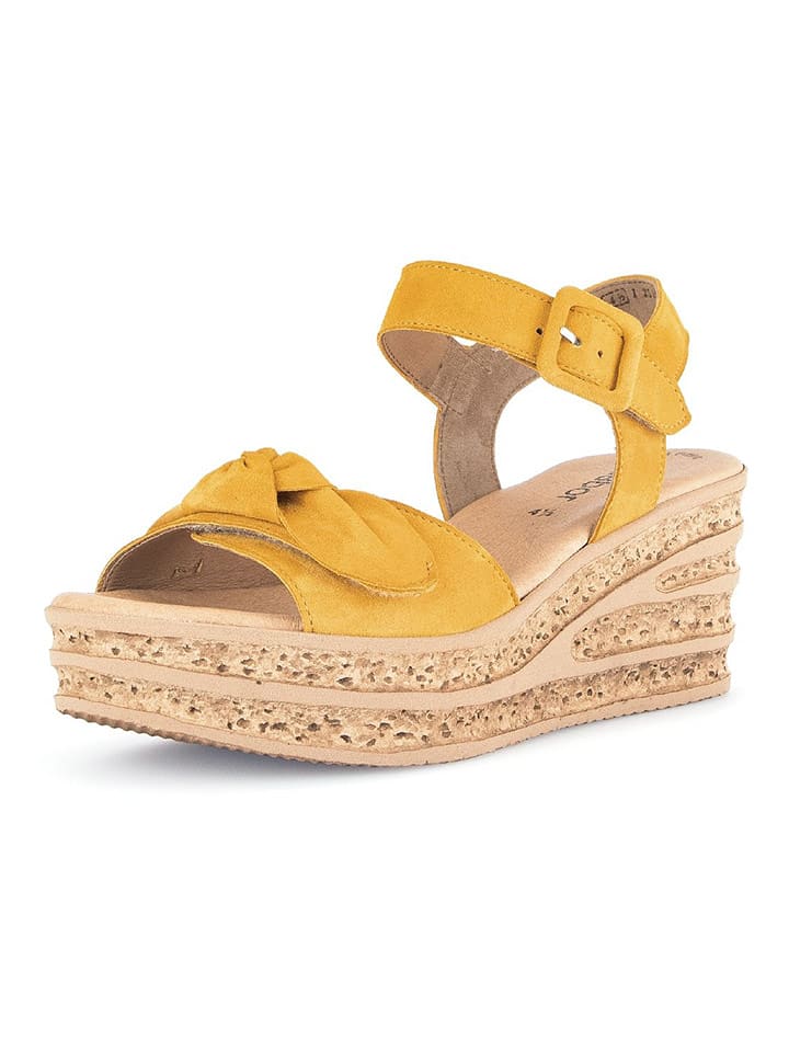Gabor Skórzane sandały w kolorze żółtym