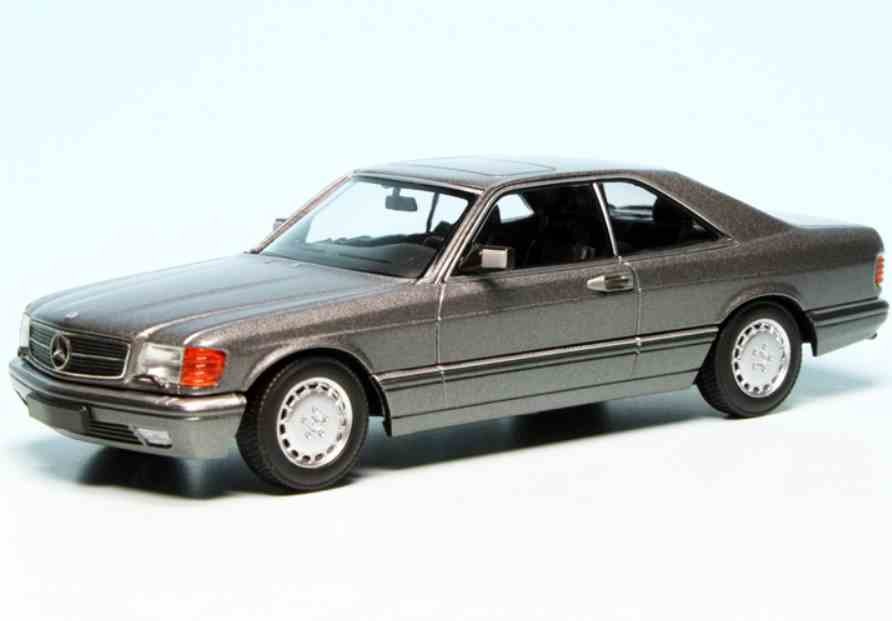 Mercedes Benz 560Sec Coupé (C126), 1:43 Minichamps 940035122